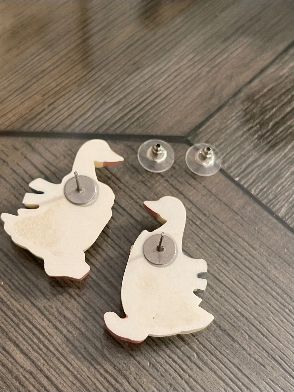 Vintage 1980s or 1990s Country-Style Goose Earrings Porch Goose Silly Goose